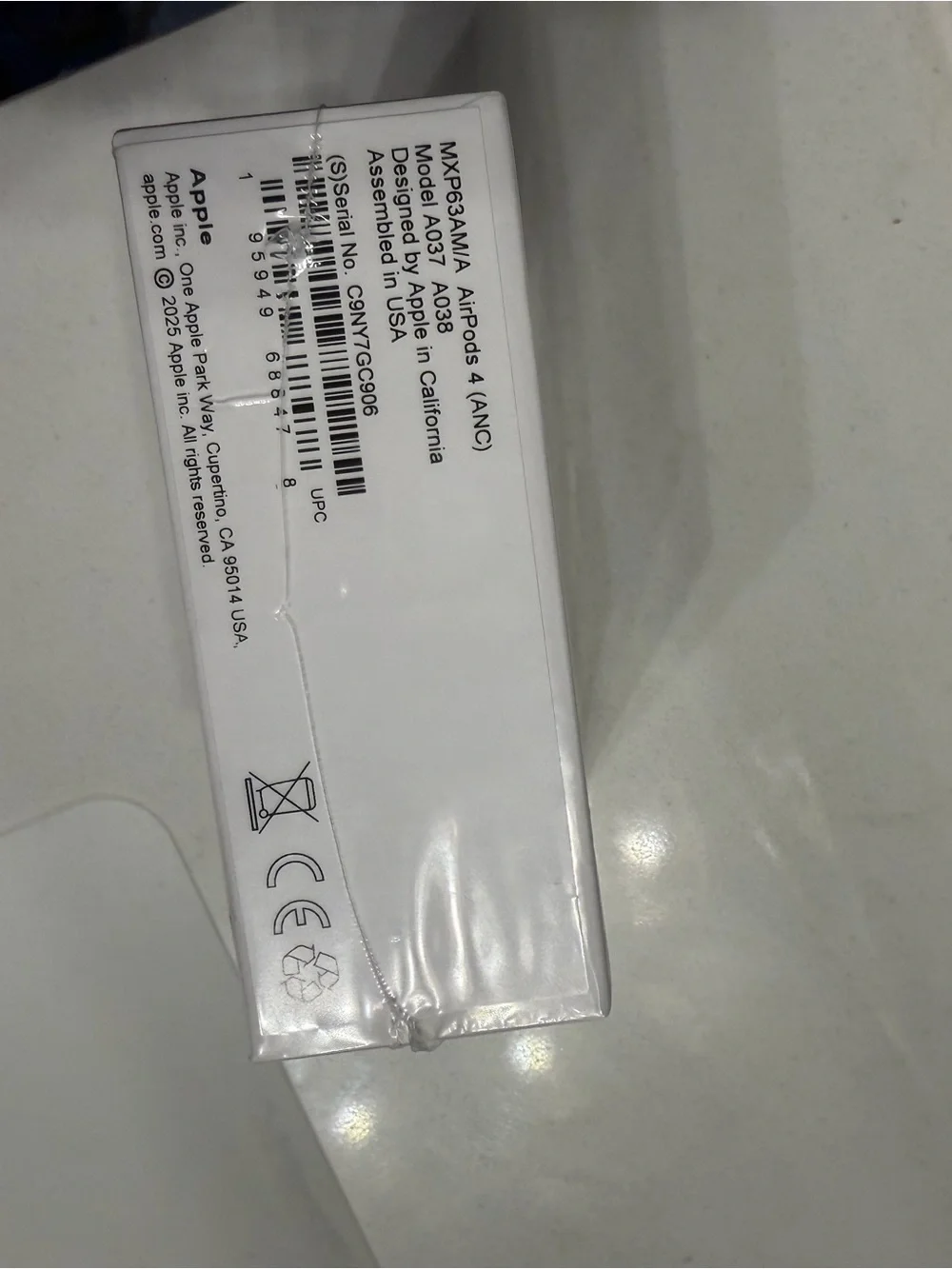 Apple Earbuds Headset - White